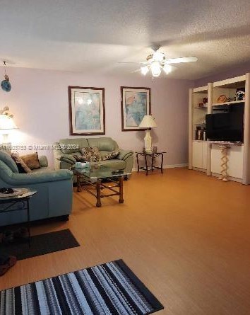471 Flanders J #471, Delray Beach, FL 33484