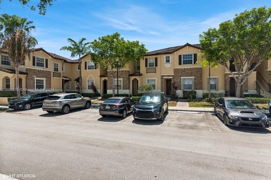 9165 227th St, Miami, FL 33190-1829