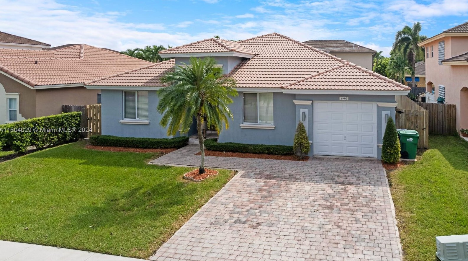 2905 145th Ave, Miami, FL 33175-7454