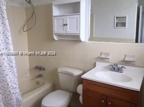 250 Shore Dr, Miami, FL 33133-2622