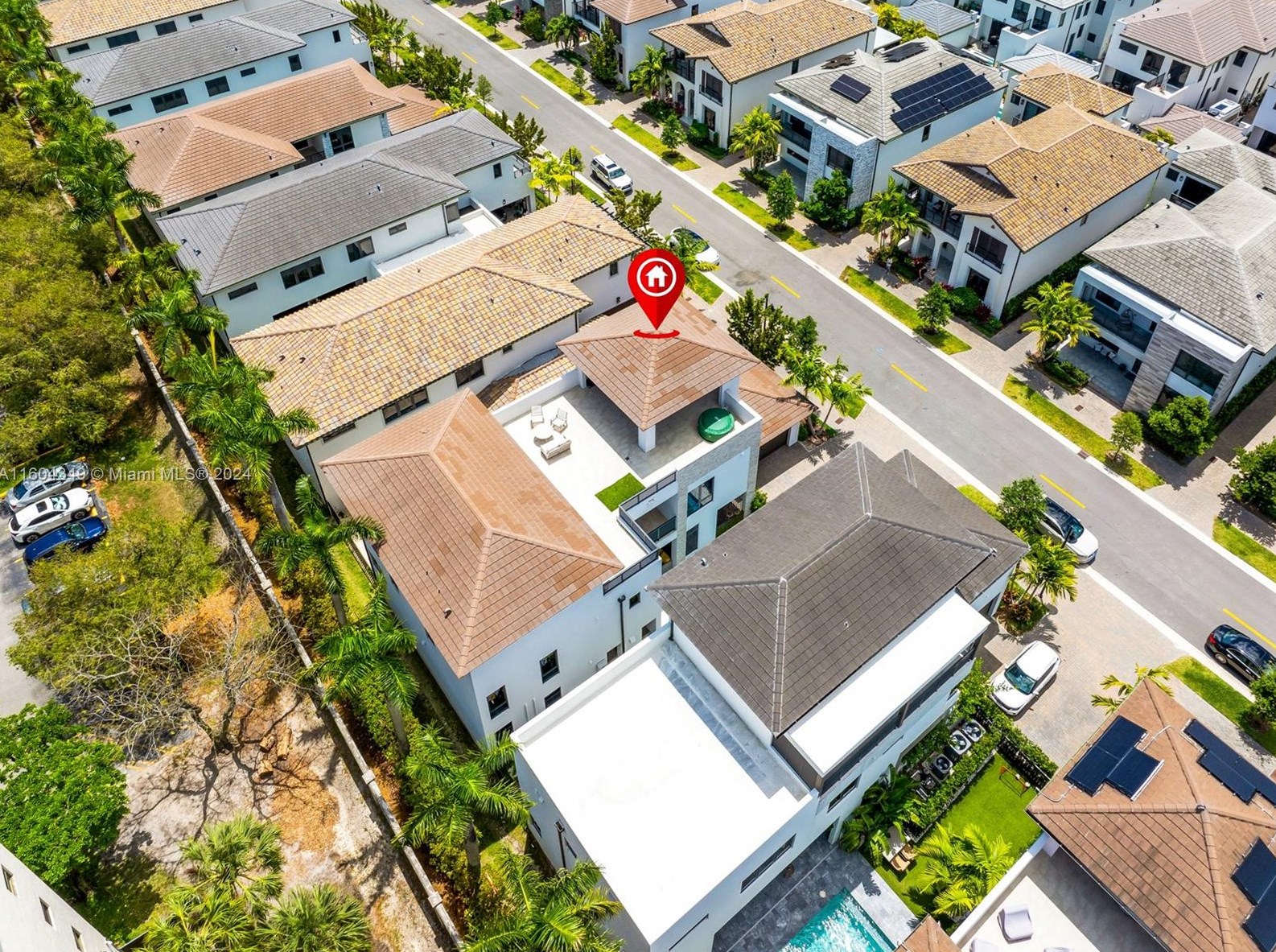 8145 48th Ter, Miami, FL 33166-6601