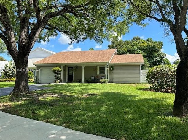 14283 150th Ter, Miami, FL 33186-5613