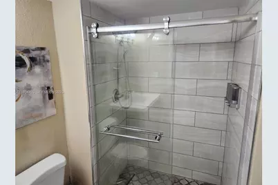 18071 Biscayne Blvd #602, Aventura, FL 33160 - Photo 22