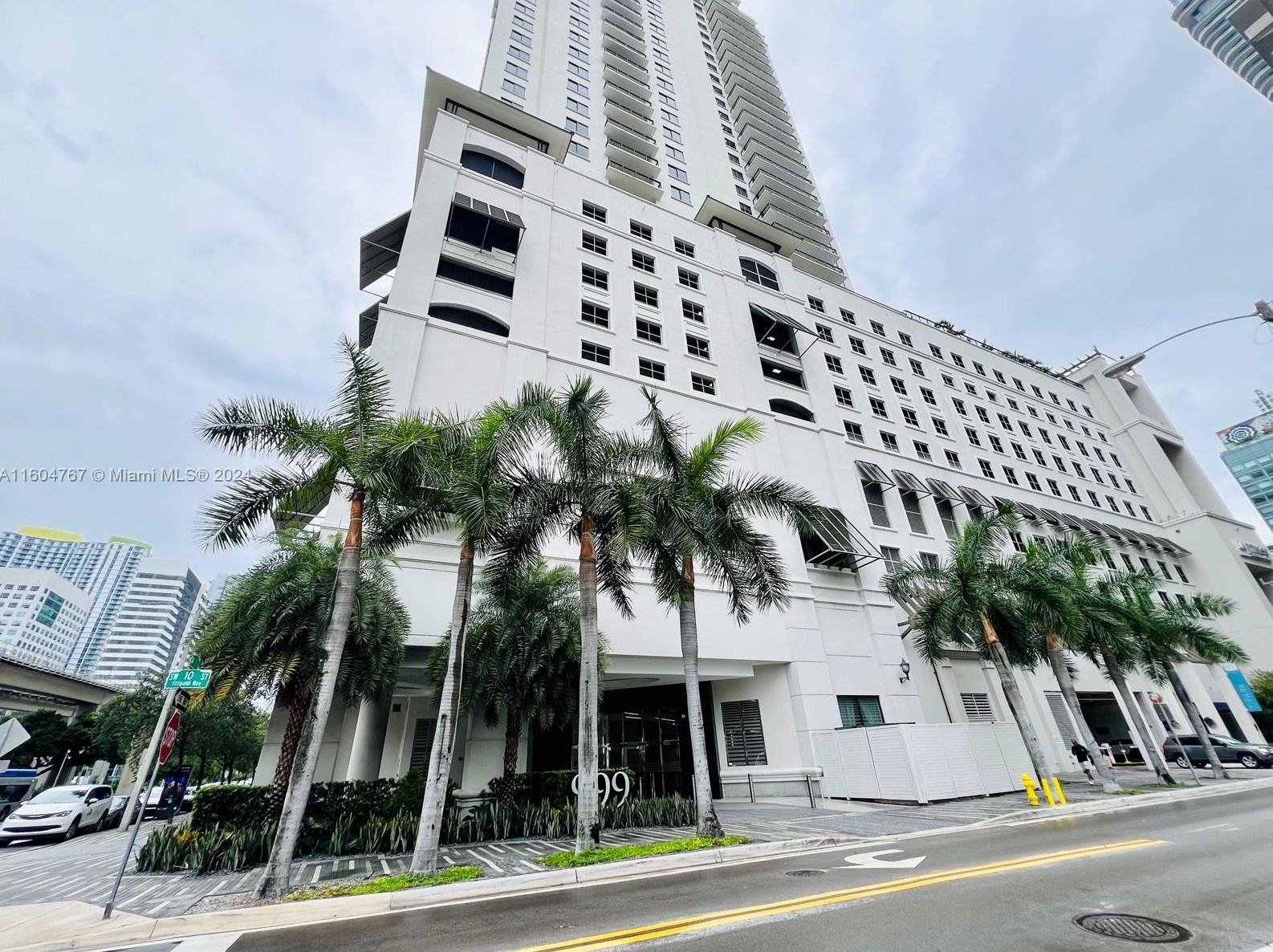 999 Sw 1st Ave #1414, Miami, FL 33130