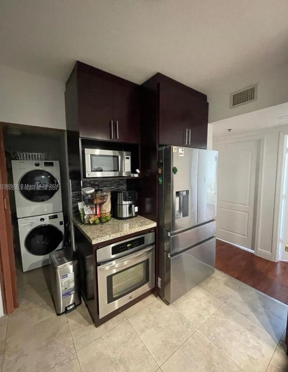 9300 Fontainebleau Blvd # E504, Miami, FL