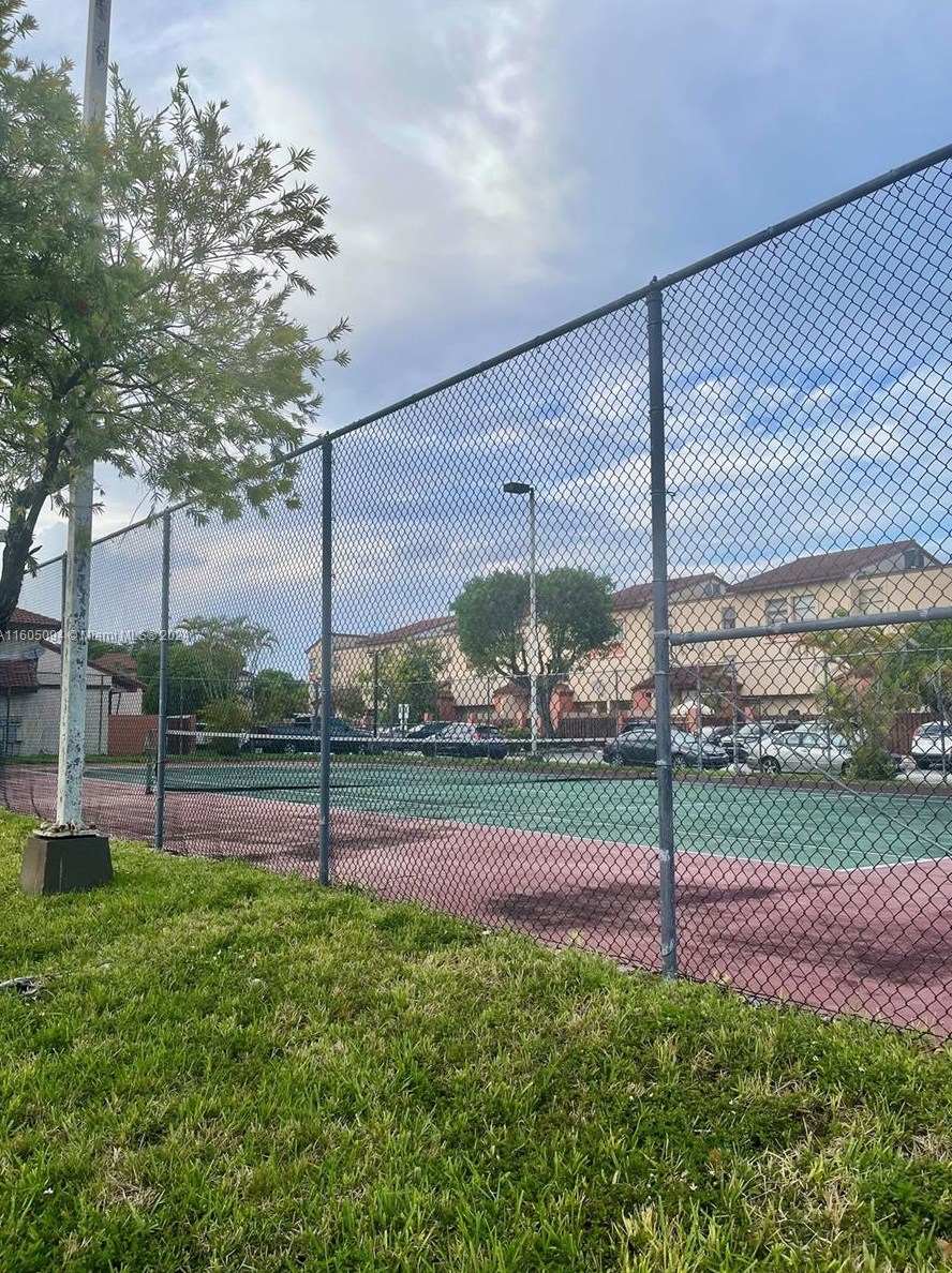 9907 9th Street Cir, Miami FL  33172-5166 exterior