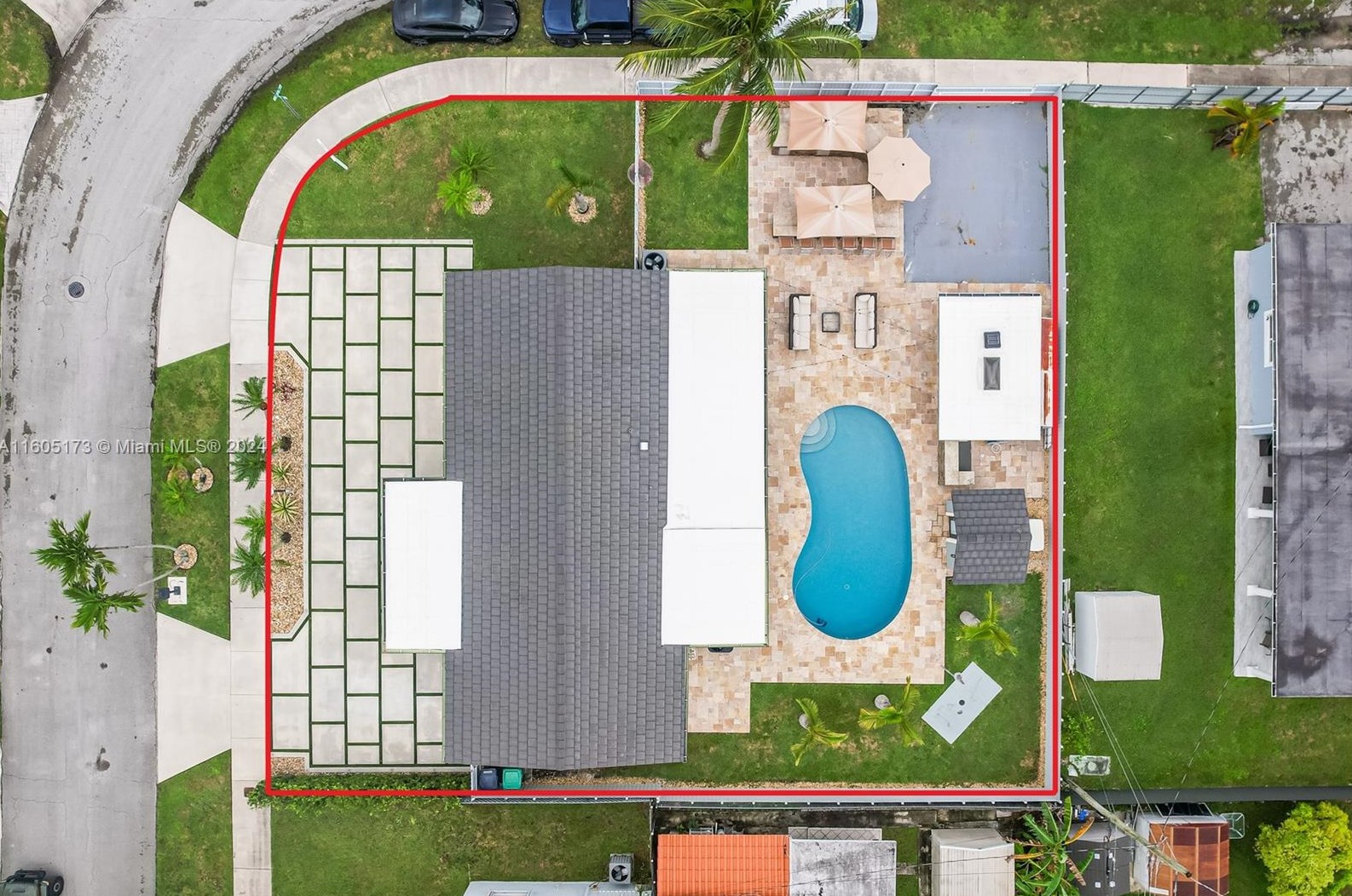 11800 35th St, Miami, FL 33175-3137