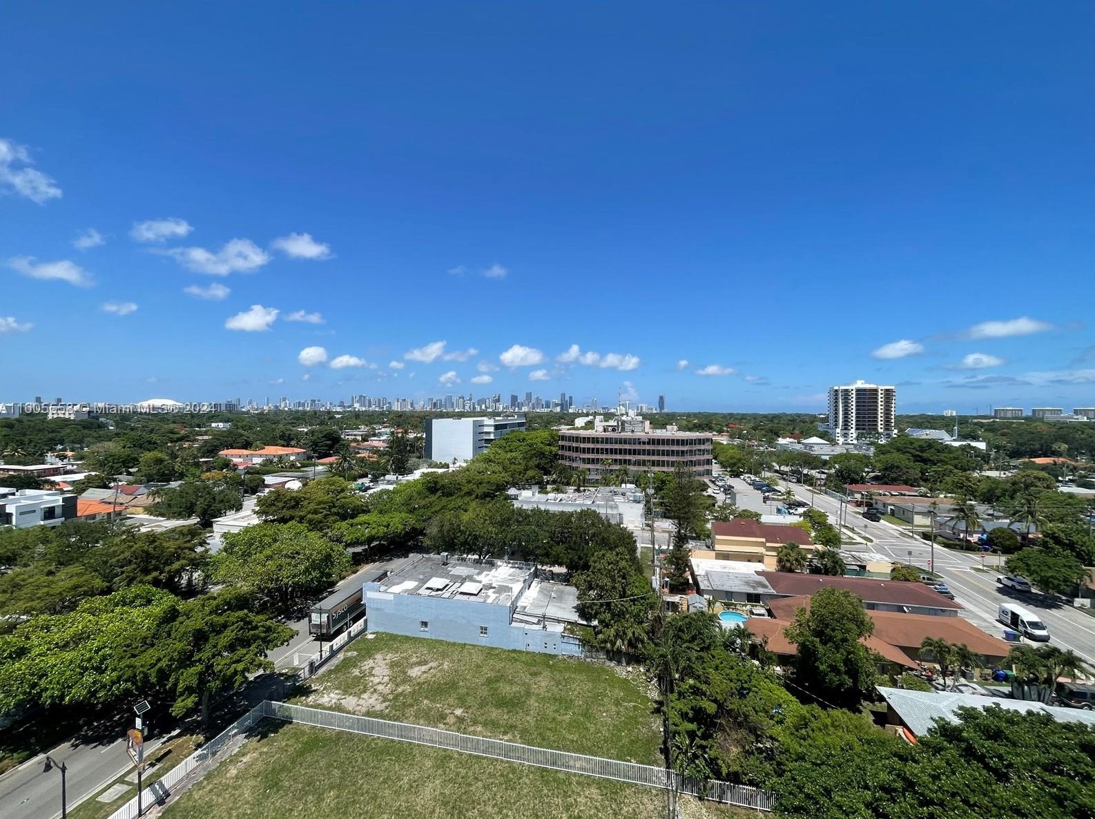 3000 Coral Way #916, Miami, FL 33145