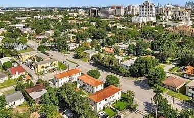 1440 Le Jeune Rd, Miami FL 33134-3865 exterior