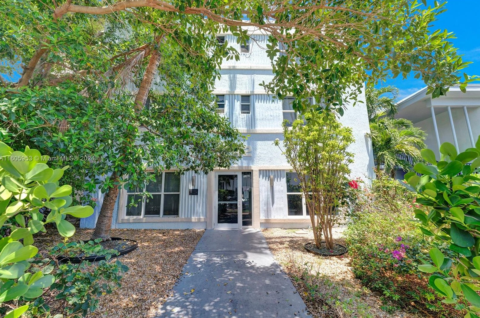 1342 Drexel Ave, Miami, FL 33139-8103