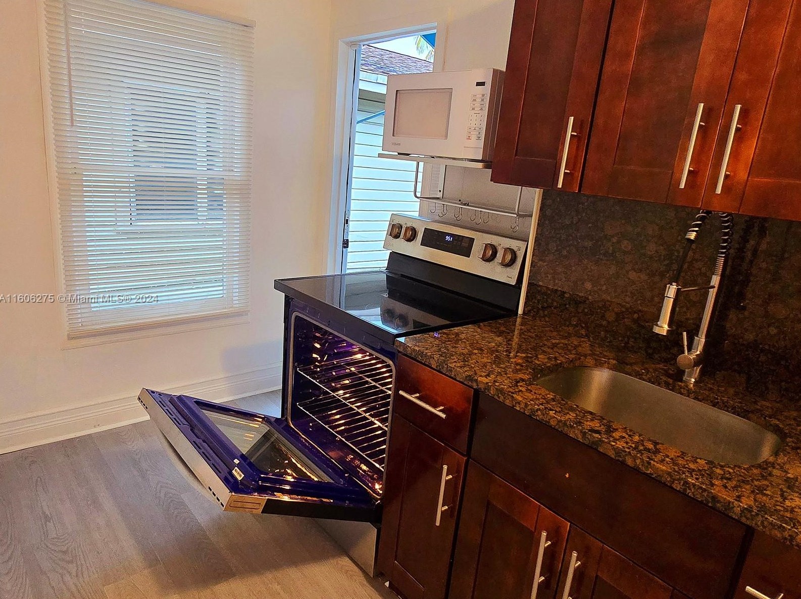 926 N J St #2, Lake Worth, FL 33460