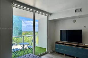 4250 Biscayne Blvd, Miami, FL 33137 - Photo 10