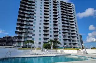 275 NE 18th St, Miami, FL 33132 - Photo 12