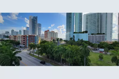275 NE 18th St #901, Miami, FL 33132 - Photo 2