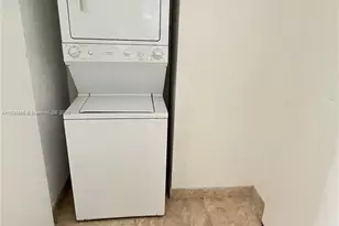 350 S Miami Ave, Miami, FL 33130 - Photo 22