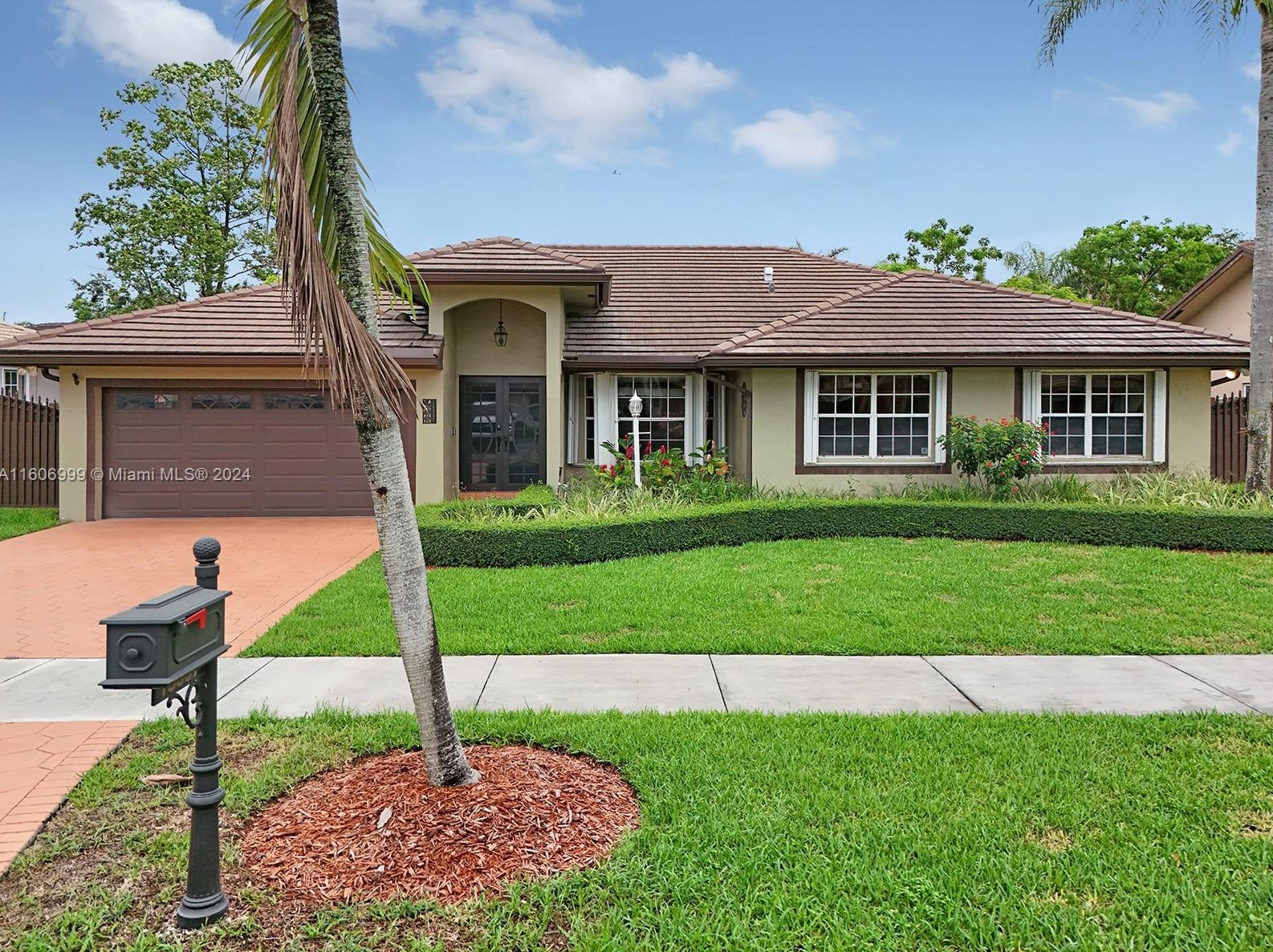 15337 141st St, Miami, FL 33196-4637