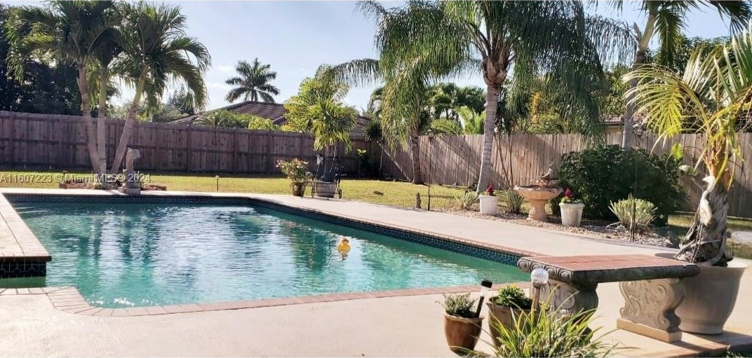 12926 211th Ter, Miami, FL 33177-7438