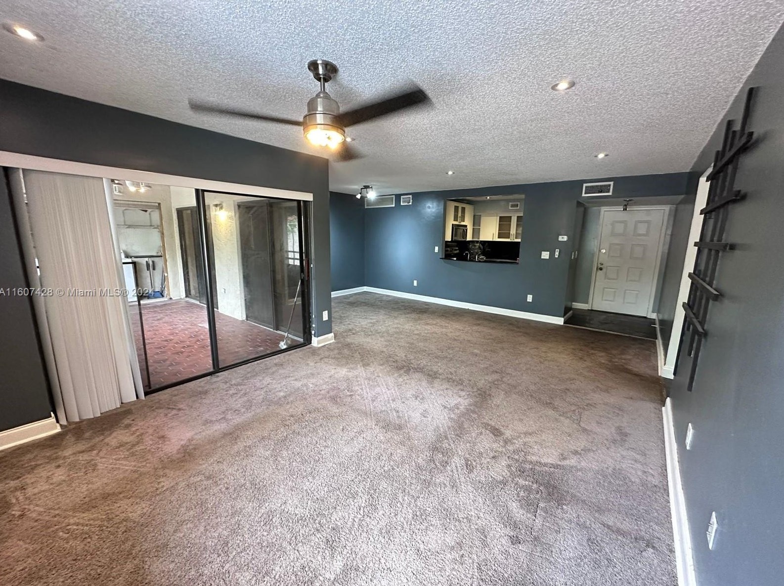 20065 3rd Ct, Miami, FL 33169-2915
