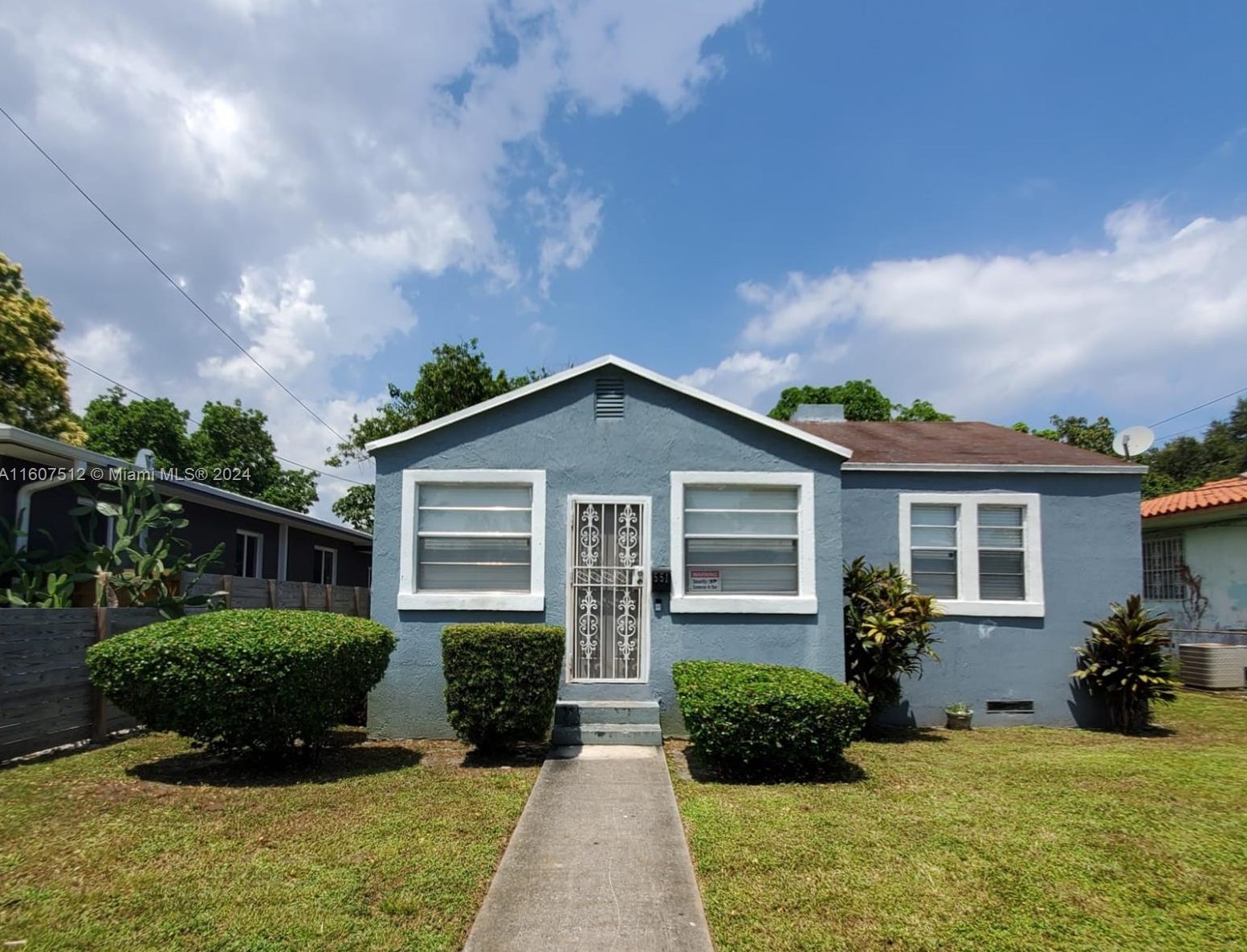 551 Nw 50th St, Miami, FL 33127