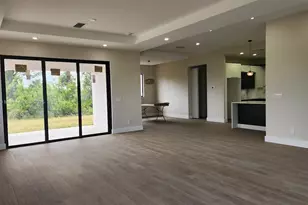 47 E Brig Circle, Other City - In The State Of Florida, FL 33946 - Photo 8