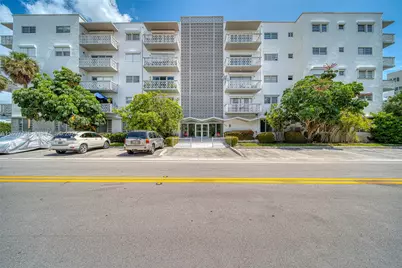 9700 E Bay Harbor Dr #508, Bay Harbor Islands, FL 33154 - Photo 32
