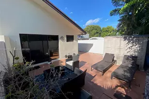 1632 SW 19th Ter, Miami, FL 33145 - Photo 16