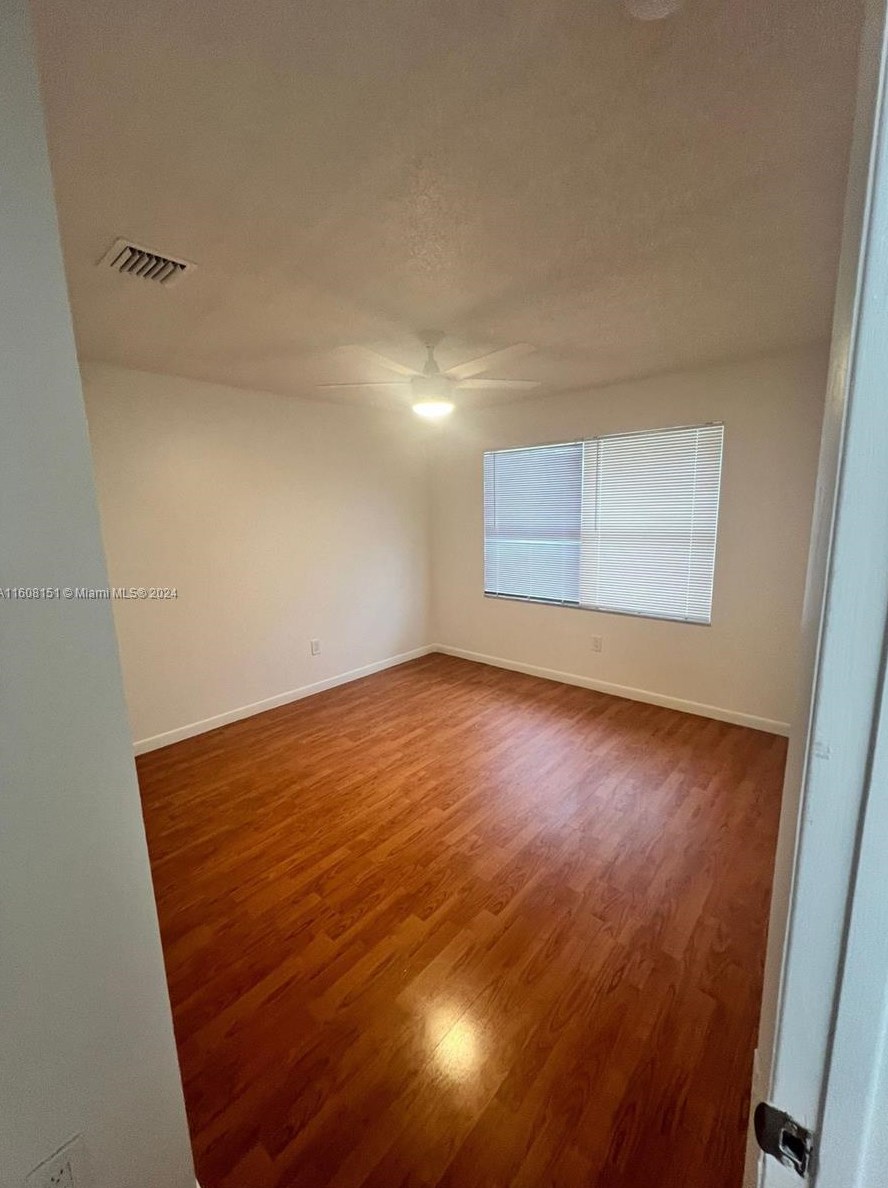 2224 Pierce St #26, Hollywood, FL 33020