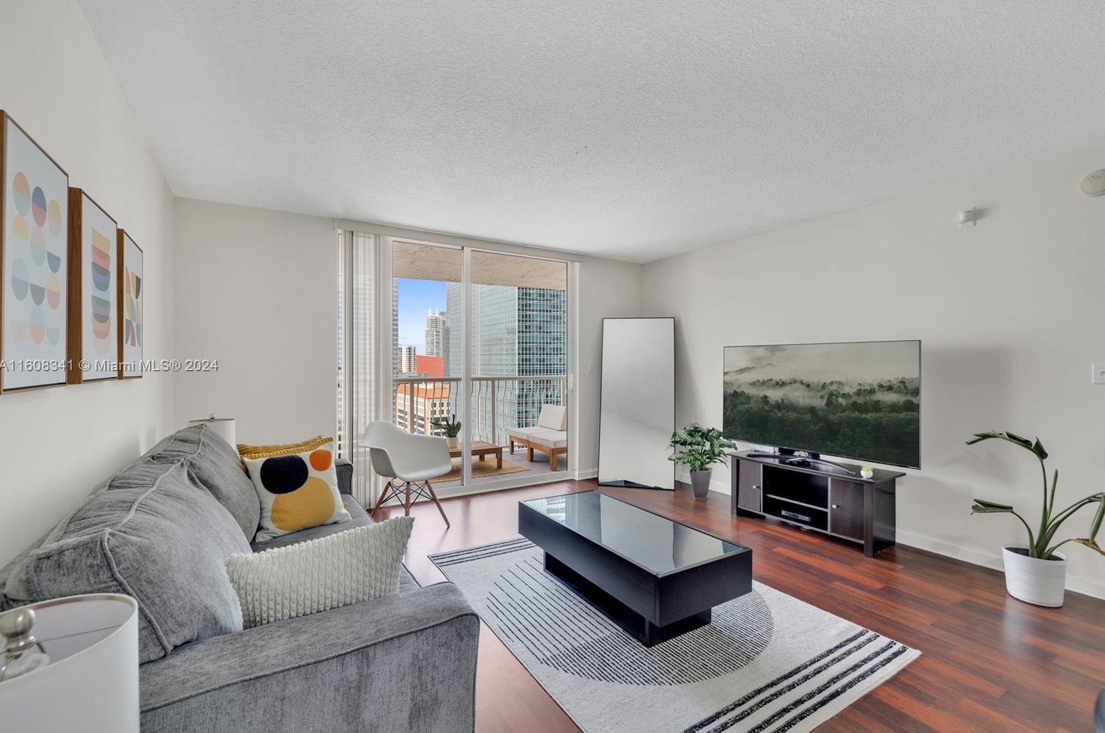 1200 Brickell Bay Dr Apt 2619, Miami, FL 33131