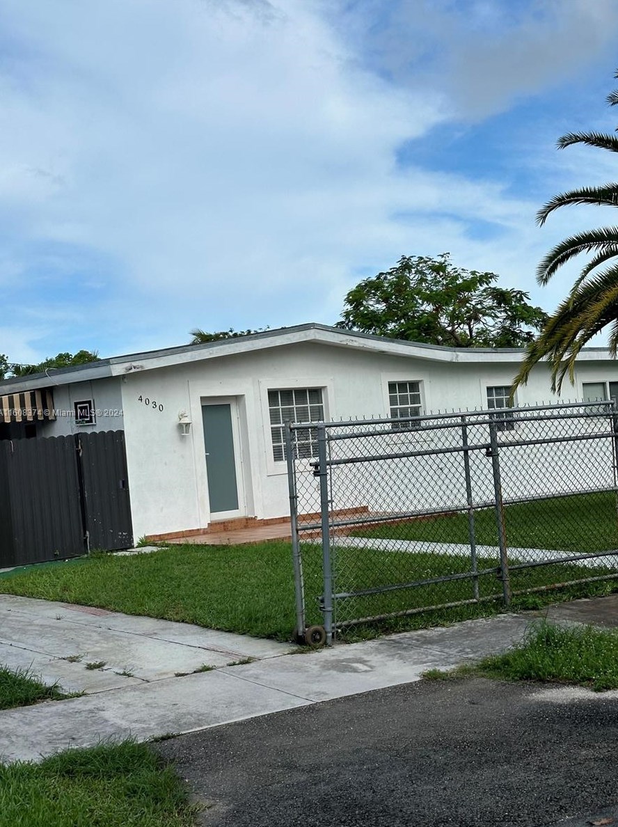 4030 Sw 110th Ave, Miami, FL 33165