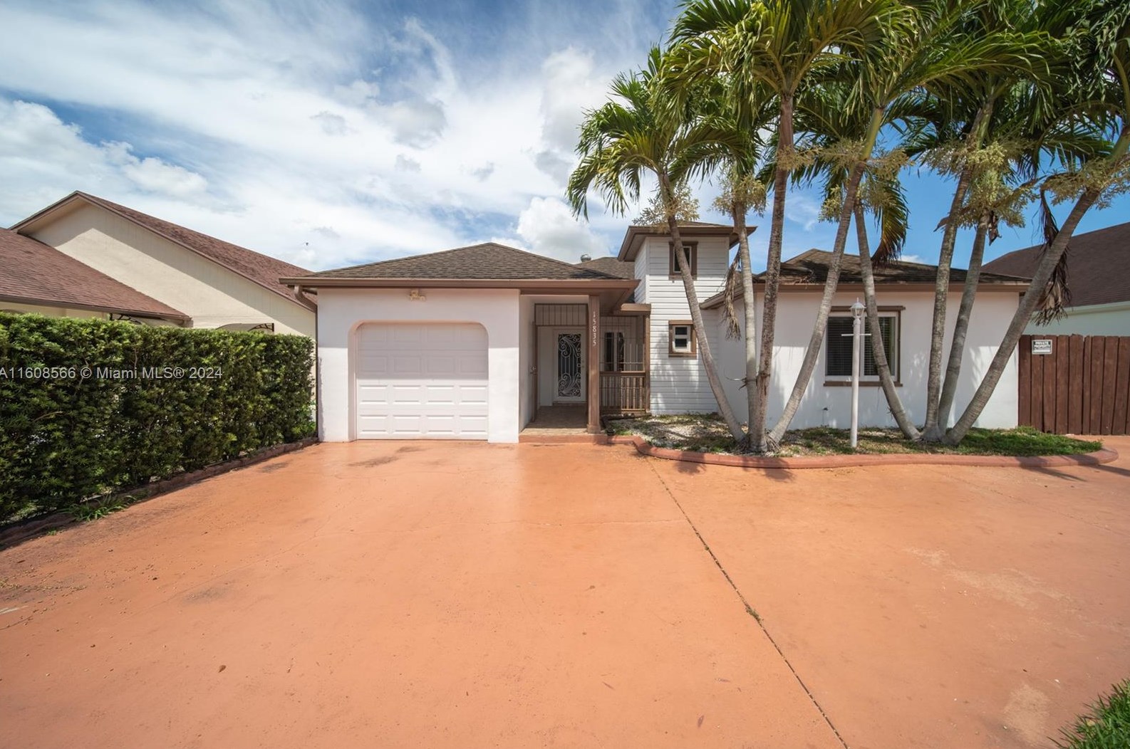 15835 144th Ct, Miami, FL 33177-6887