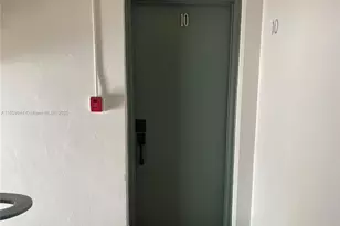 730 12th St, Miami Beach, FL 33139 - Photo 8