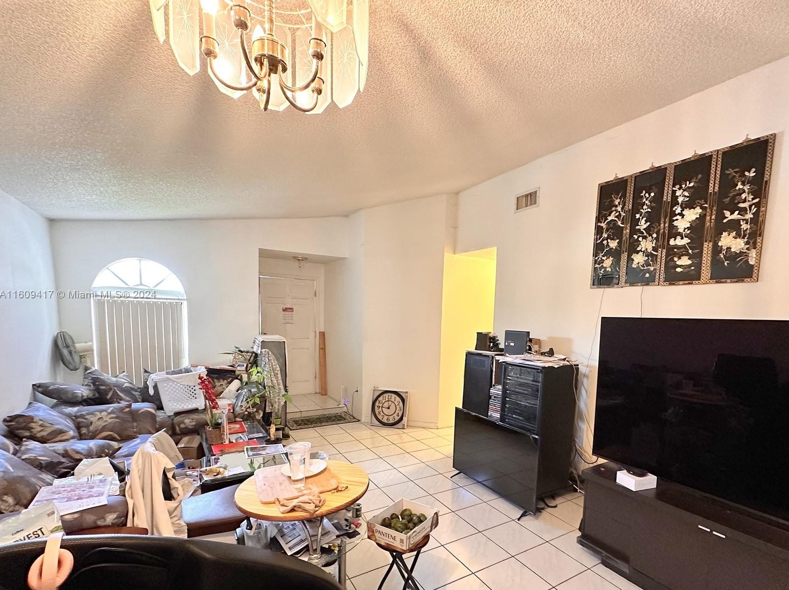 15942 81st Ter, Miami, FL 33193-3059