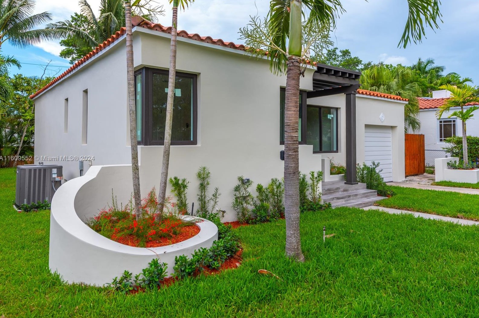 890 Ne 72nd Ter, Miami, FL 33138