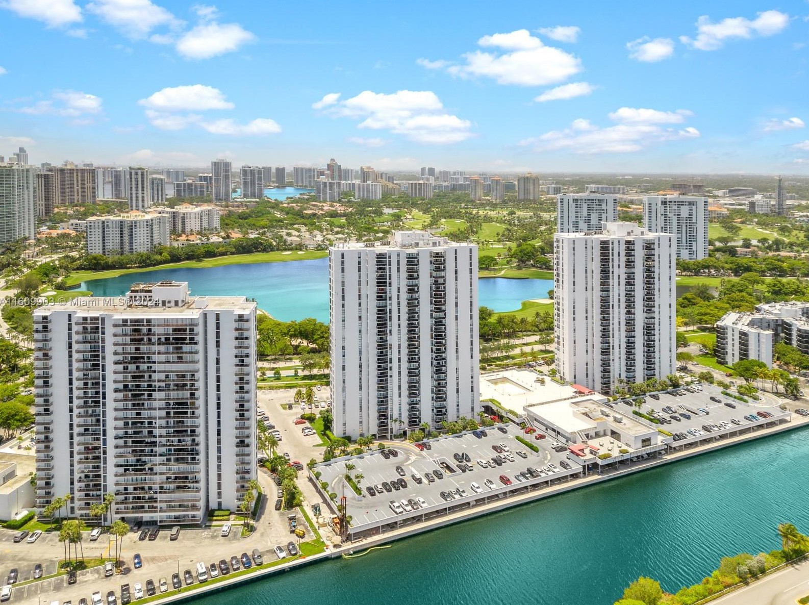 3675 Country Club Dr, Miami FL 33180-1731 exterior