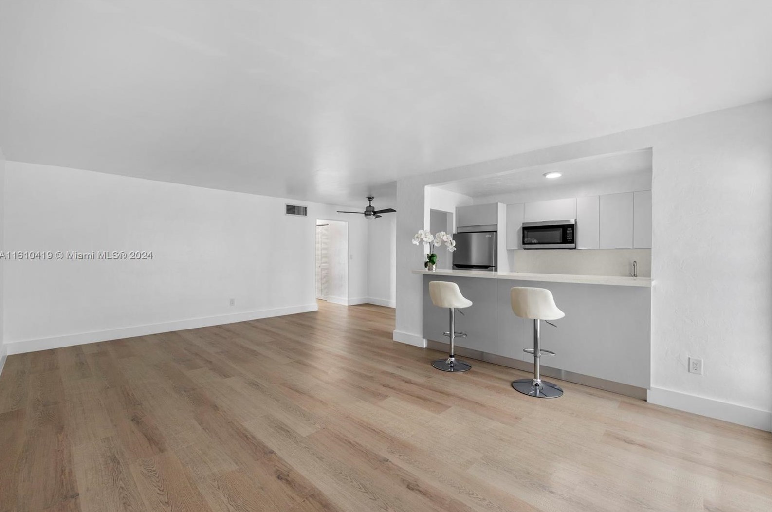 1340 Lincoln Rd #502, Miami Beach, FL 33139