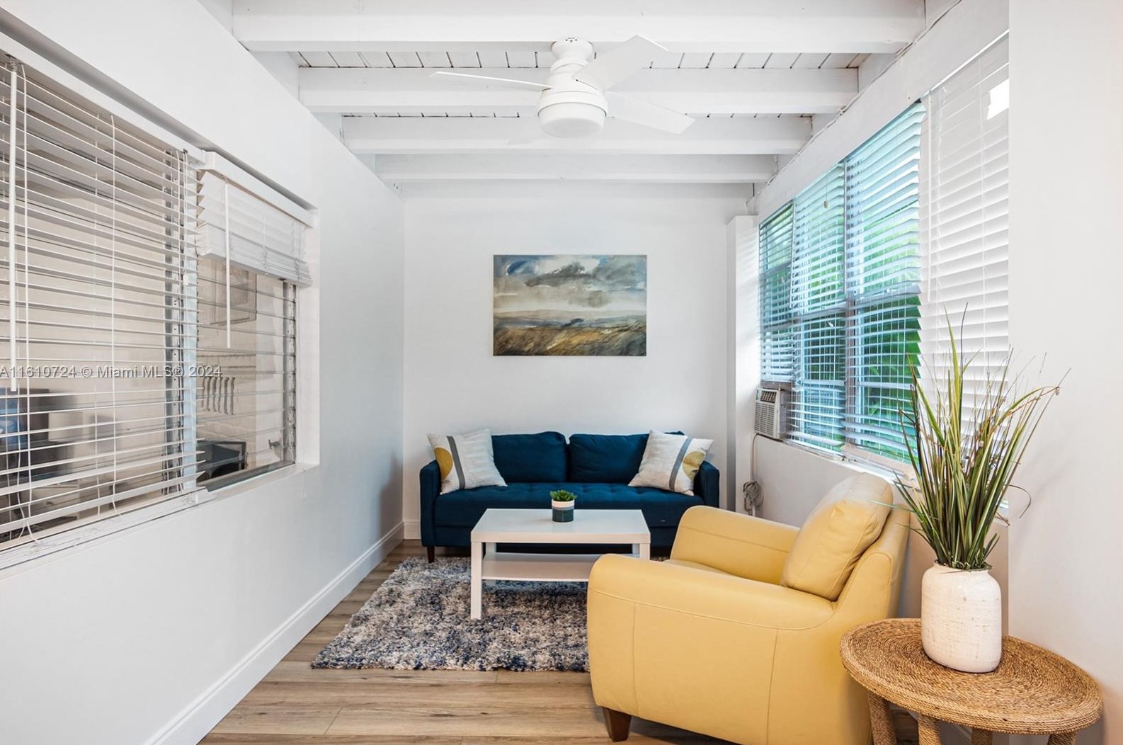 560 107 St, Miami FL 33156-4162 exterior