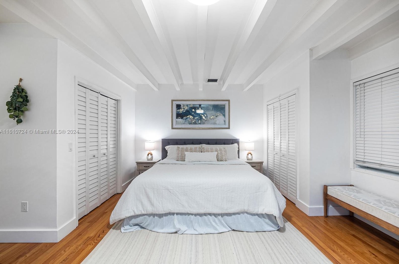 560 107 St, Miami FL 33156-4162 exterior