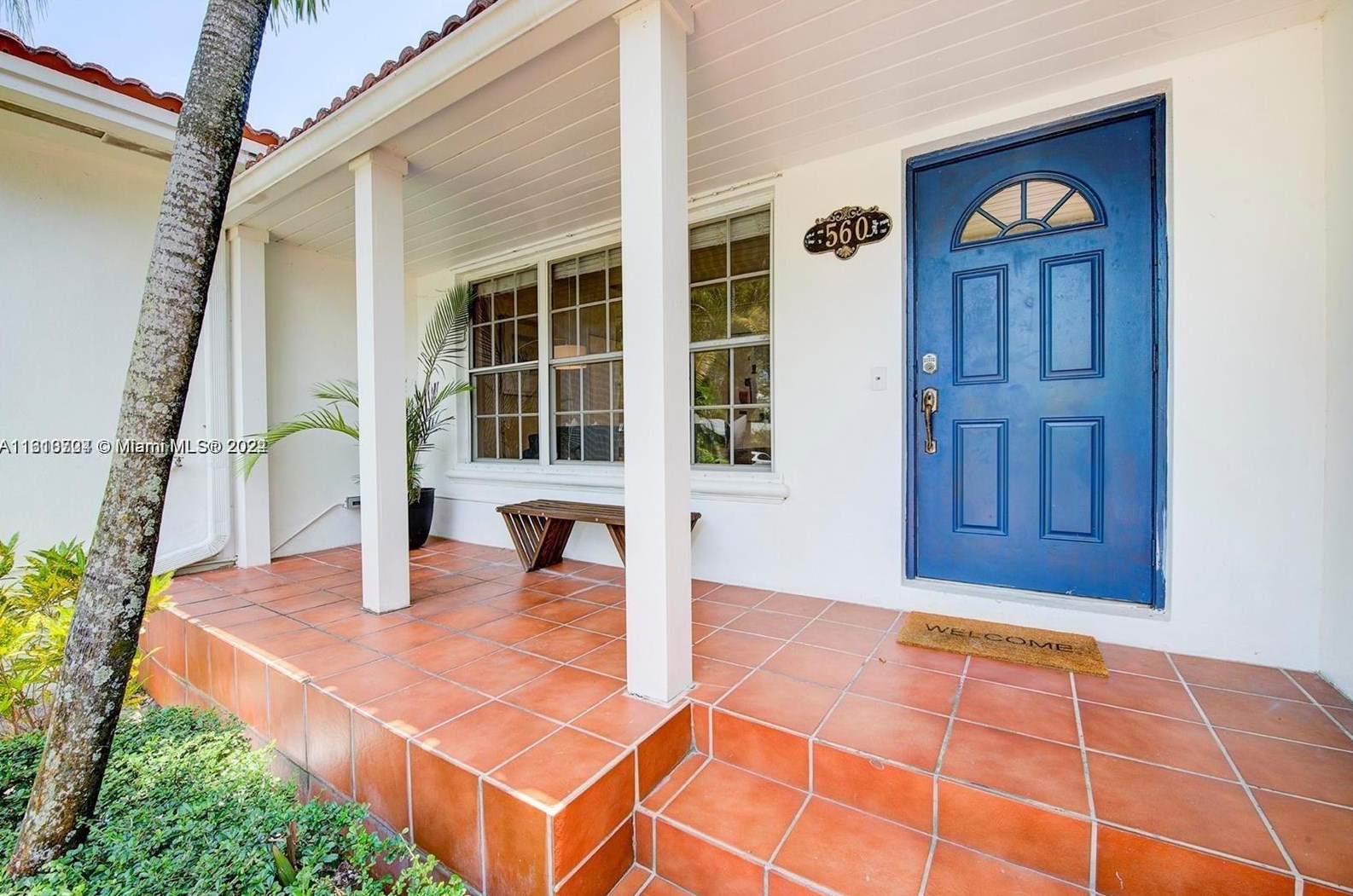 560 107 St, Miami FL 33156-4162 exterior