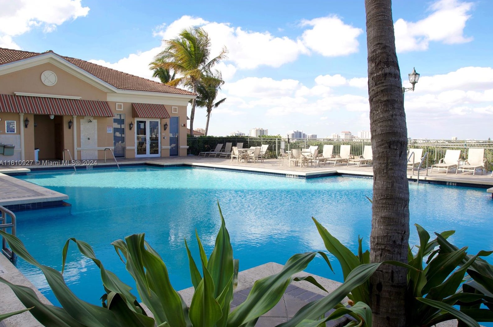 3232 Sw 22nd Ter # 1602, Miami, FL