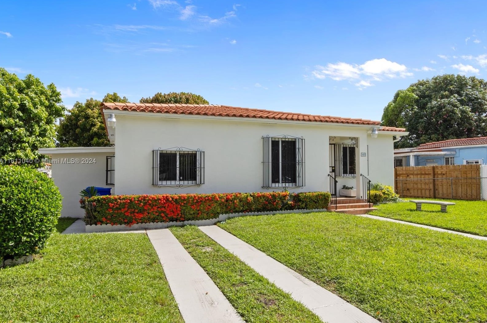 3895 2nd Ter, Miami, FL 33126 owner and property records