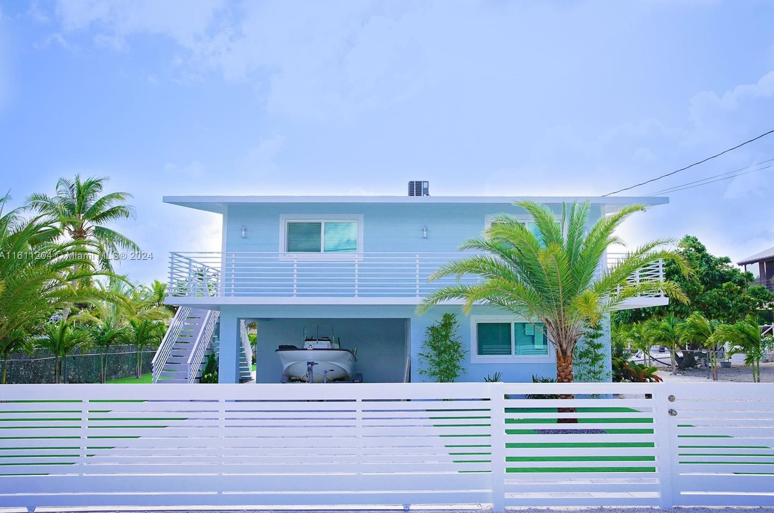 873 Ellen Dr, Key Largo, FL 33037