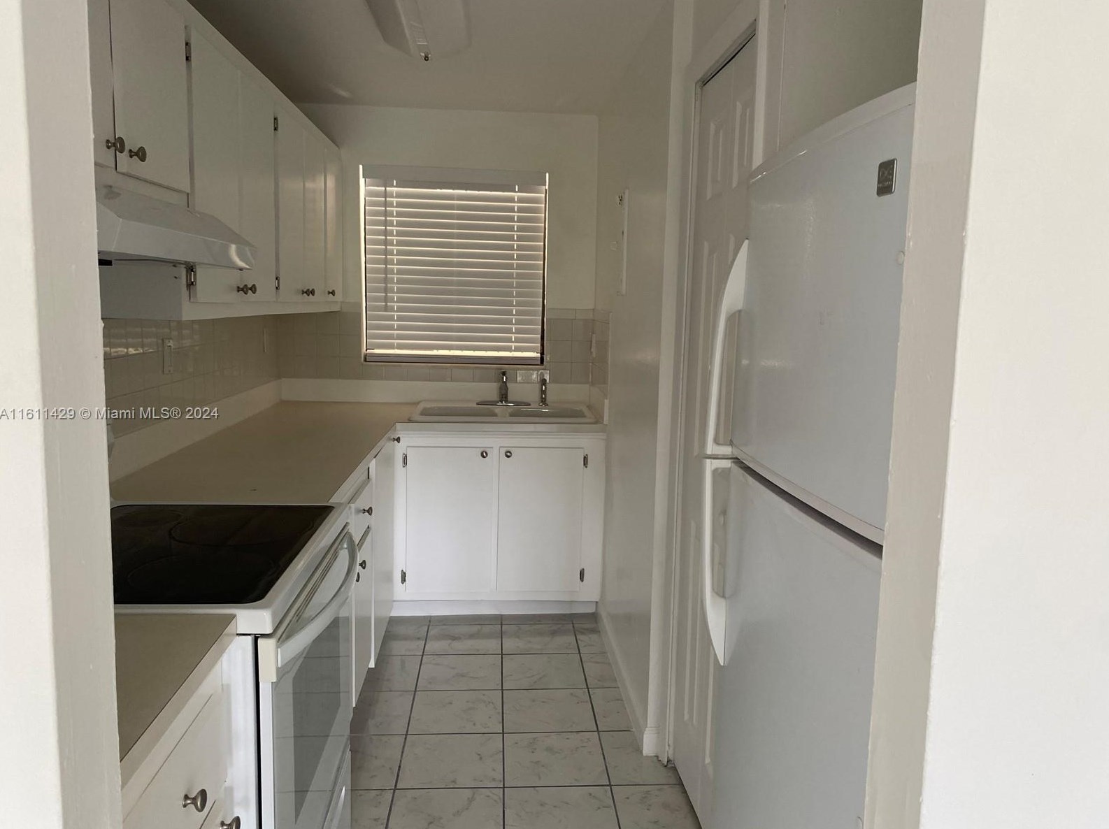 650 Ne 149th St Apt 308a, Miami, FL