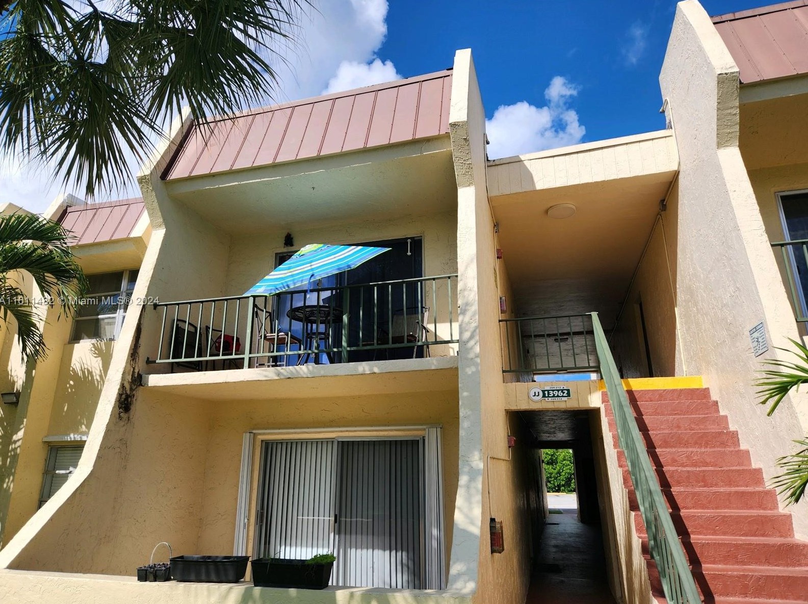13962 Sw 90th Ave #209-jj, Miami, FL 33176