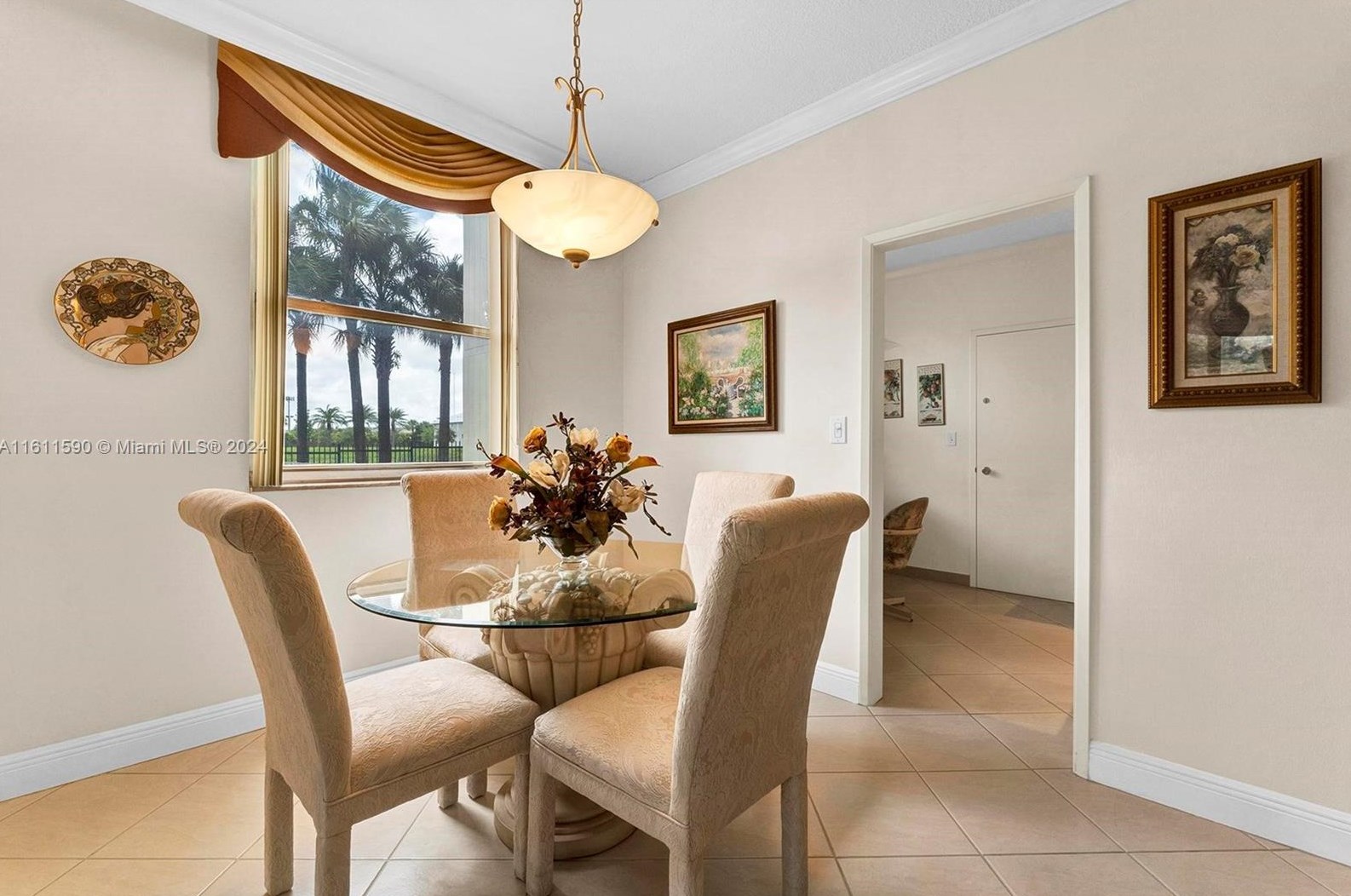 4330 Hillcrest Dr #111, Hollywood, FL 33021