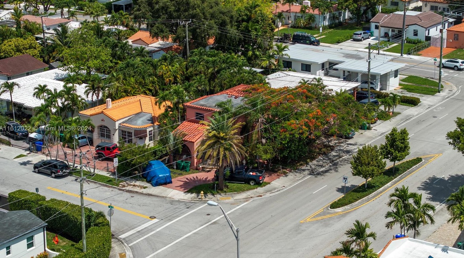 1703 16th Ter, Miami, FL 33125-2305