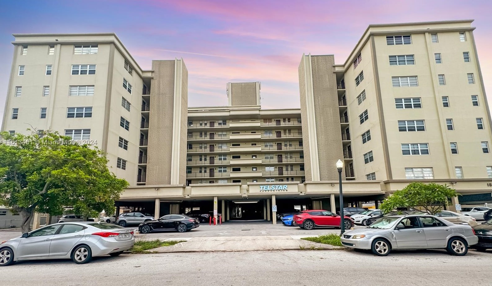 1811 Jefferson St #309, Hollywood, FL 33020