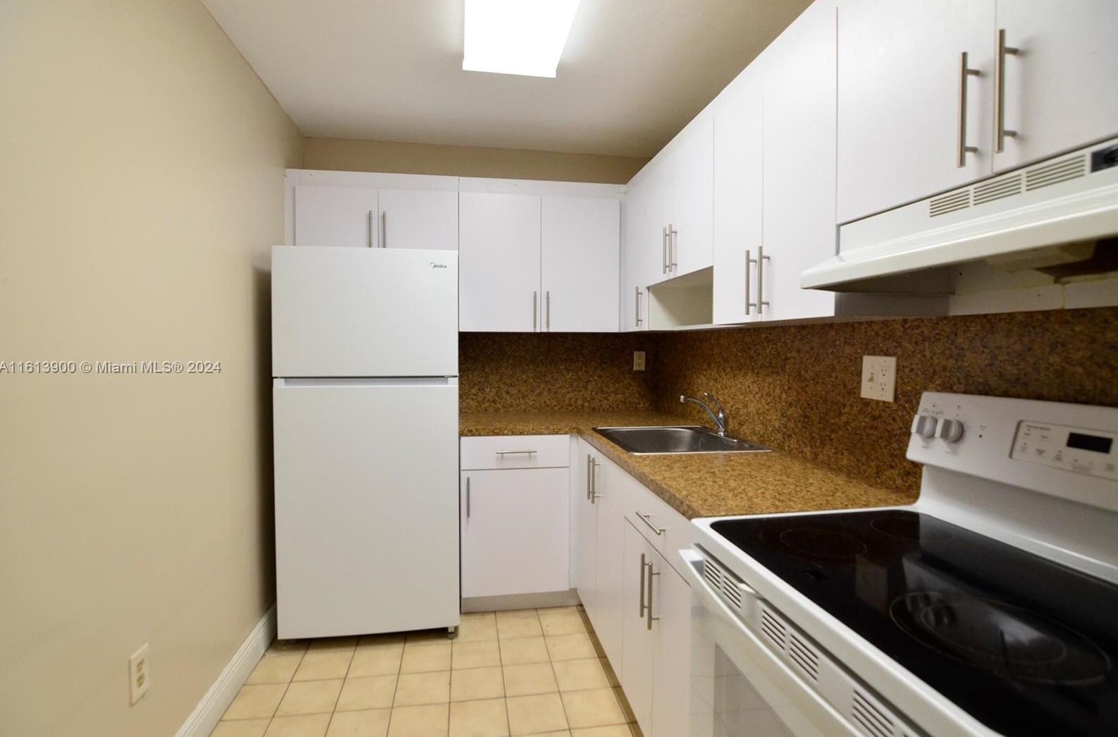 8405 Nw 8th St Apt 106, Miami, FL 33126