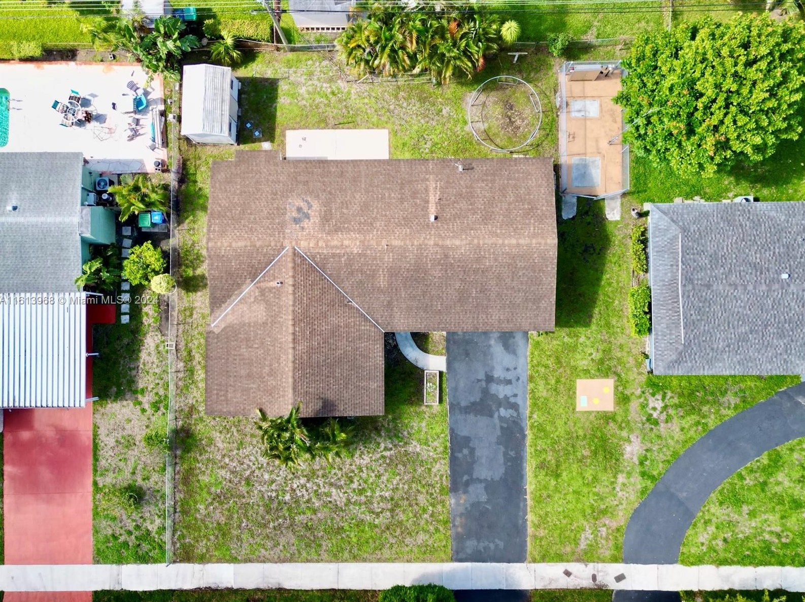 2900 187th St, Miami, FL 33056-3133