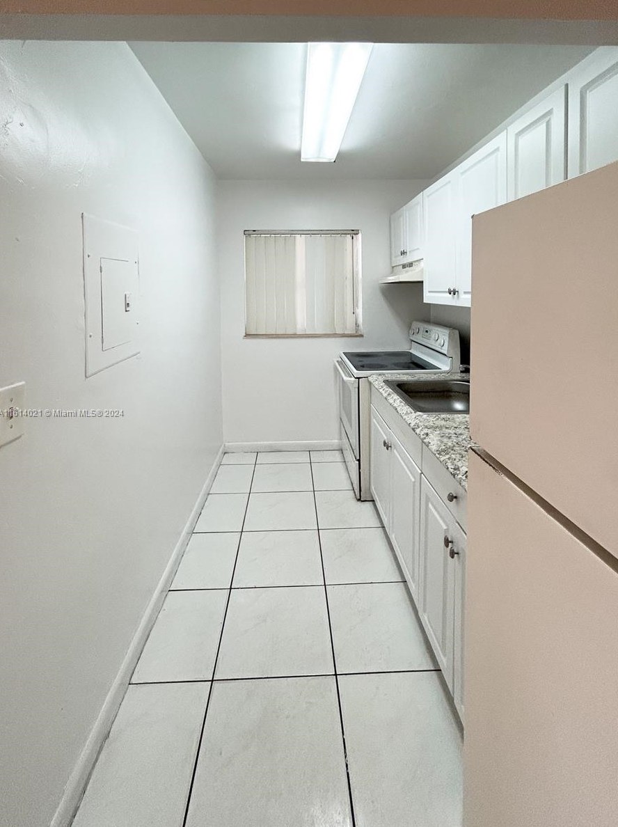 673 Ne 86th St #1, Miami, FL 33138