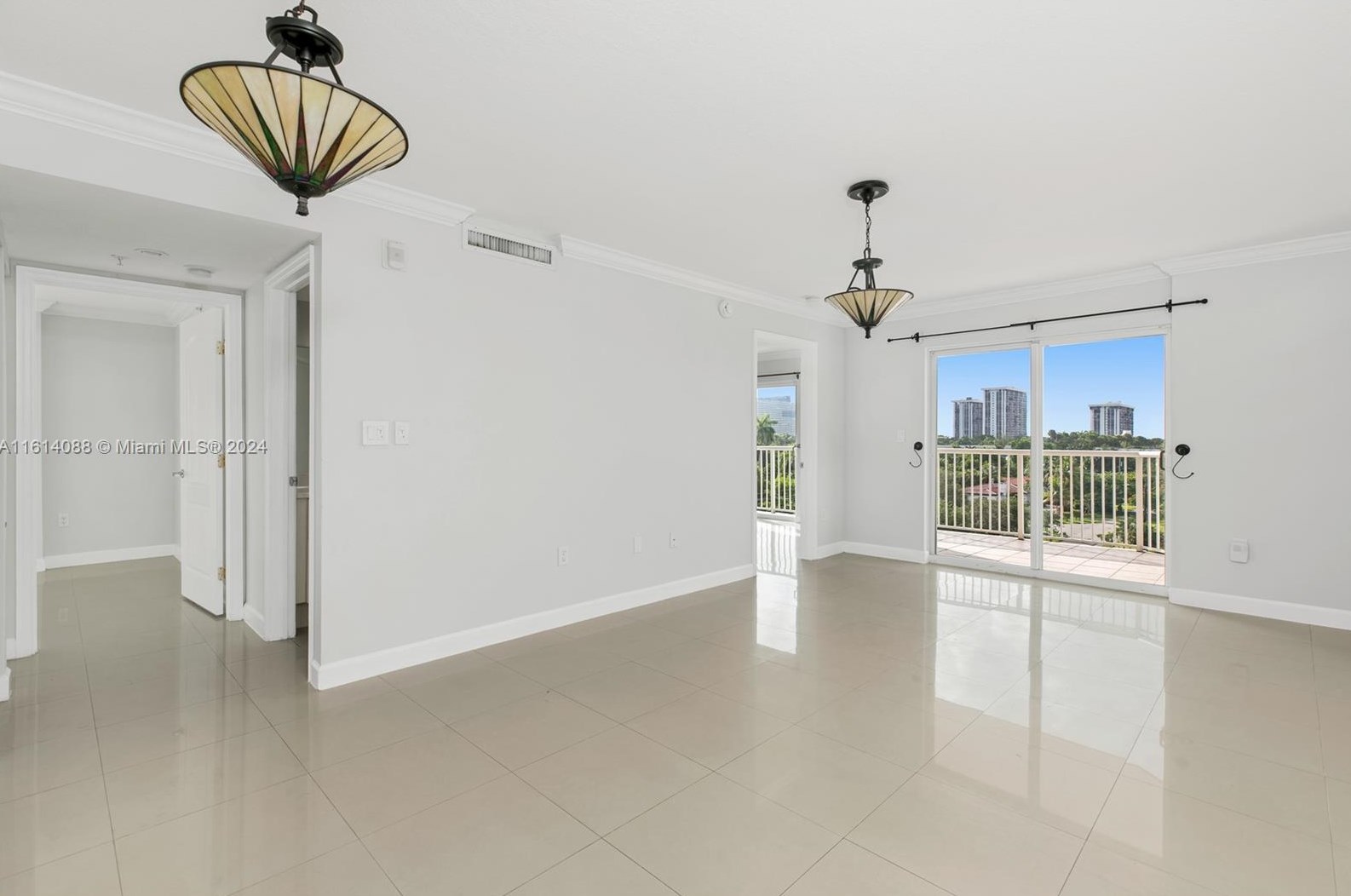 280 Sw 20th Rd #701, Miami, FL 33129